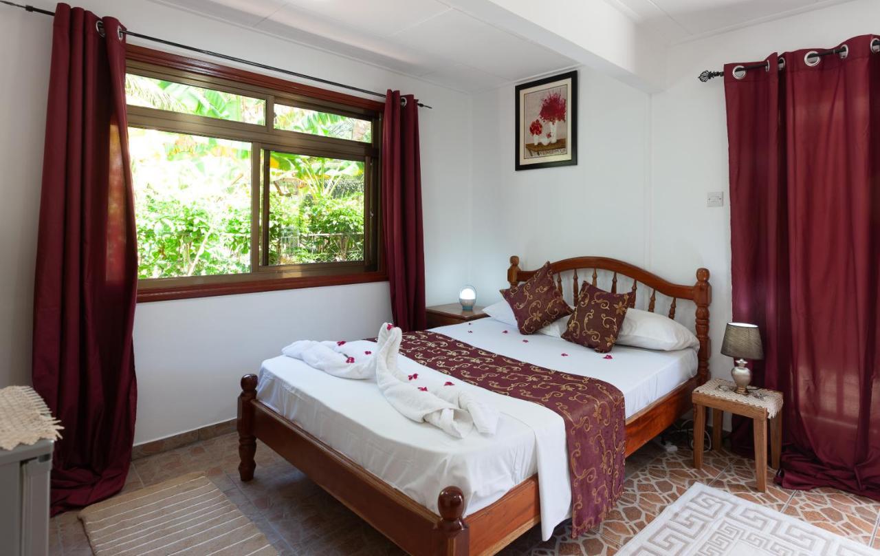 Dream Holiday Self Catering Ла-Діг Екстер'єр фото