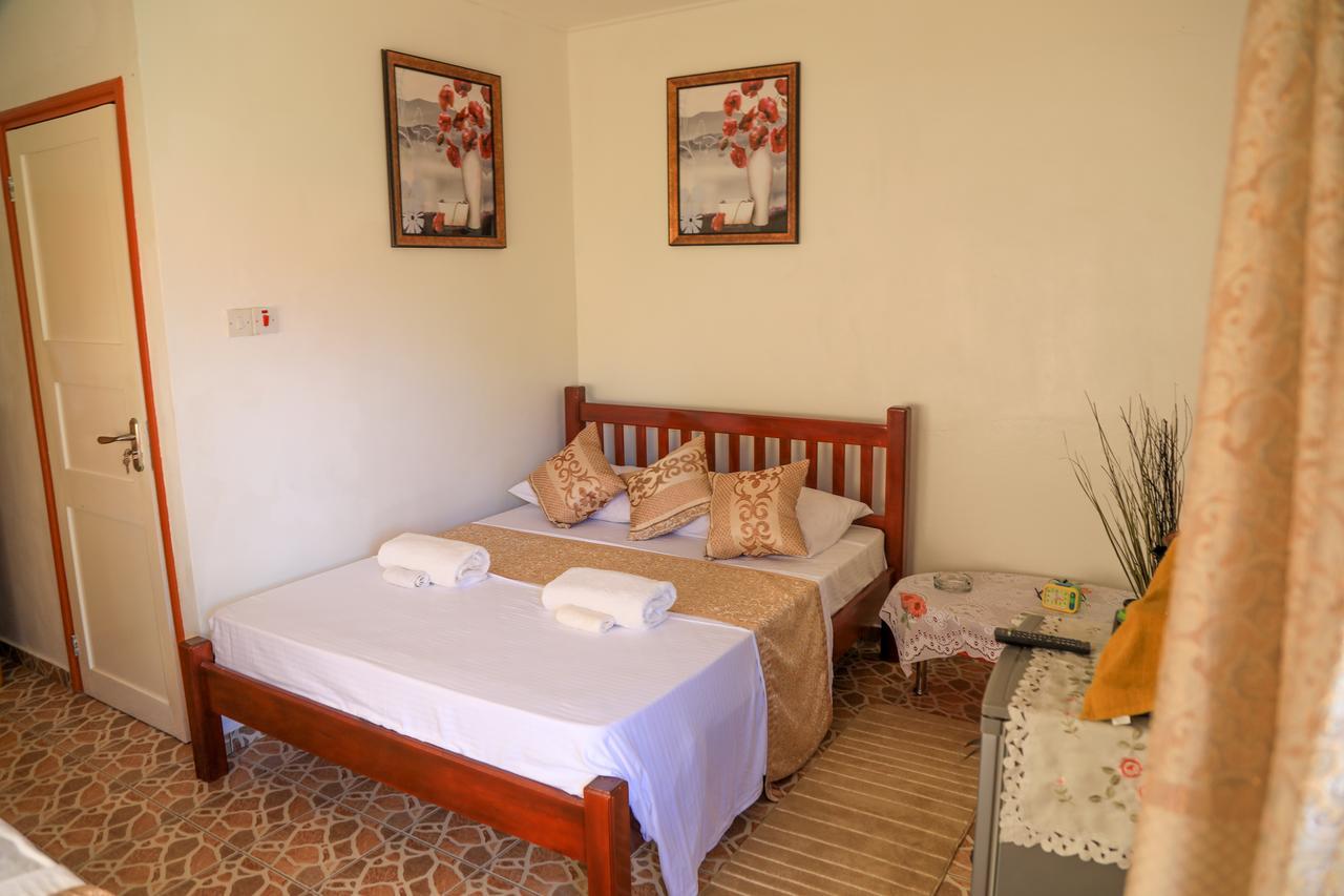 Dream Holiday Self Catering Ла-Діг Екстер'єр фото